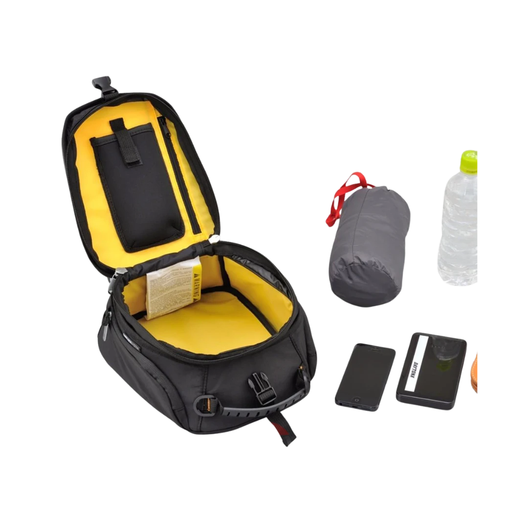 Tank Bag 5Ltr Tanklock Metro-T Range -Givi(Skuidmt505skuid Givi Mt505 Tanklock Tank Bag 5 Litres Metro T Range) 3 Tank Bag 5Ltr Tanklock Metro-T Range -Givi(Skuidmt505skuid Givi Mt505 Tanklock Tank Bag 5 Litres Metro T Range) - Image 3