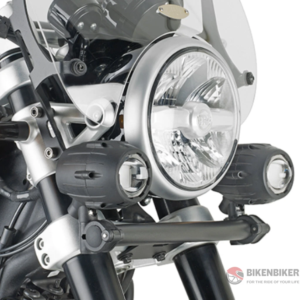 Auxiliary Light Mount For Royal Enfield Super Meteor 650 - Givi(Skuidls9058skuid Auxiliary Light Mount For Royal Enfield Super Meteor 650 Givi) 1 Auxiliary Light Mount For Royal Enfield Super Meteor 650 - Givi(Skuidls9058skuid Auxiliary Light Mount For Royal Enfield Super Meteor 650 Givi)