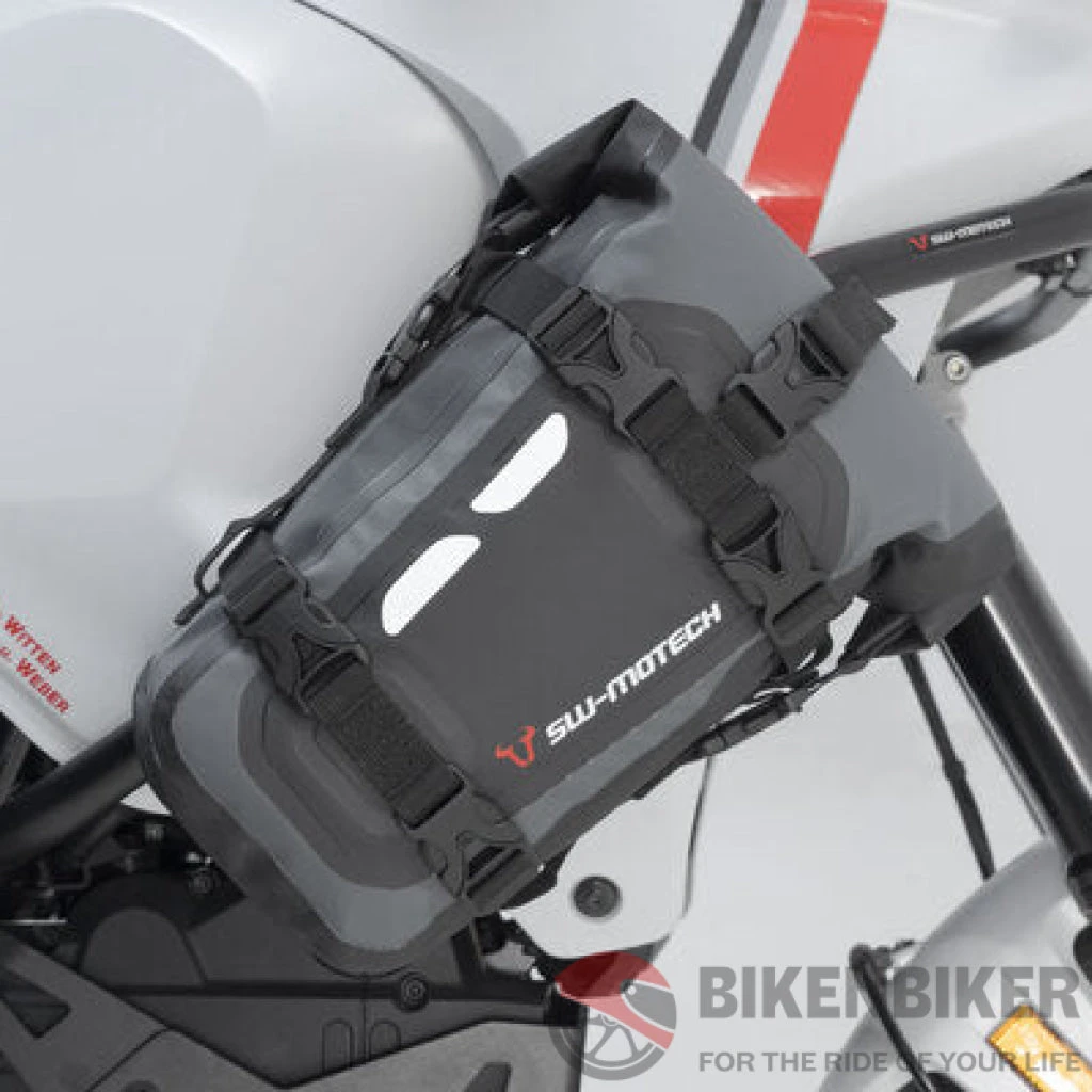 Drybag Waterproof (8Ltrs.) Tail Bag - SW-Motech(Skuidbc Wpb 00 010 20000skuid Drybag Waterproof 8ltrs Tail Bag Sw Motech) 3 Drybag Waterproof (8Ltrs.) Tail Bag - SW-Motech(Skuidbc Wpb 00 010 20000skuid Drybag Waterproof 8ltrs Tail Bag Sw Motech) - Image 3