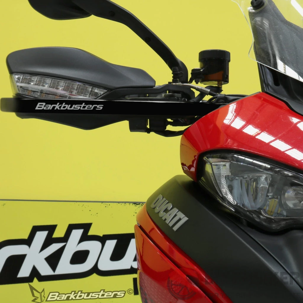 Ducati MultistradaV2/V2S (’22+) Barkbusters Handguards(Skuidblg 019 00 Npskuid Ducati Multistrada V2 V2s 22 Barkbusters Handguards) 3 Ducati MultistradaV2/V2S (’22+) Barkbusters Handguards(Skuidblg 019 00 Npskuid Ducati Multistrada V2 V2s 22 Barkbusters Handguards) - Image 3