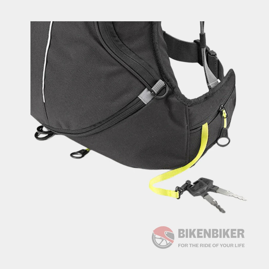 Easy-T Range Expandable Rucksack 22Ltr- Givi(Skuidea104bskuid Ea104b Expandable Rucksack 22 Litres Easy T Range Givi) 5 Easy-T Range Expandable Rucksack 22Ltr- Givi(Skuidea104bskuid Ea104b Expandable Rucksack 22 Litres Easy T Range Givi) - Image 5