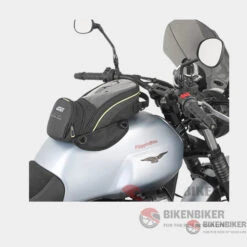 EA138 Tank Bag 6 Litres - Givi(Skuidea138skuid Ea138 Tank Bag 6 Litres Givi)