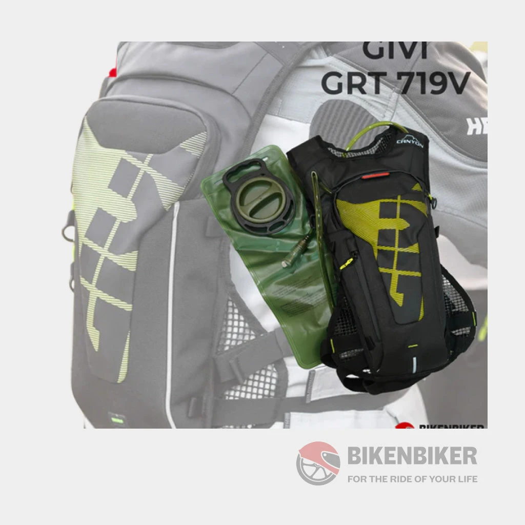 Rucksack Water Bag 3 LtrWith Integrated - Givi(Skuidgrt719vskuid Grt719 Rucksack With Integrated Water Bag 3 Litres Givi) 4 Rucksack Water Bag 3 LtrWith Integrated - Givi(Skuidgrt719vskuid Grt719 Rucksack With Integrated Water Bag 3 Litres Givi) - Image 4