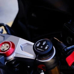 INNOVV ThirdEYE Radar System - Watch Version(Skuidinnovvtersskuid Innovv Thirdeye Radar System Watch Version) 7 INNOVV ThirdEYE Radar System - Watch Version(Skuidinnovvtersskuid Innovv Thirdeye Radar System Watch Version) -Biken Biker Store innovv thirdeye radar system watch version dash cam 894