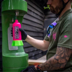 Muc-Off Punk Powder Bike Cleaner - 4 Pack(Skuid20561skuid Muc Off Punk Powder Bike Cleaner 4 Pack) -Biken Biker Store muc off punk powder bike cleaner 4 pack care 646