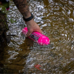 Muc-Off Punk Powder Bike Cleaner - 4 Pack(Skuid20561skuid Muc Off Punk Powder Bike Cleaner 4 Pack) -Biken Biker Store muc off punk powder bike cleaner 4 pack care 772