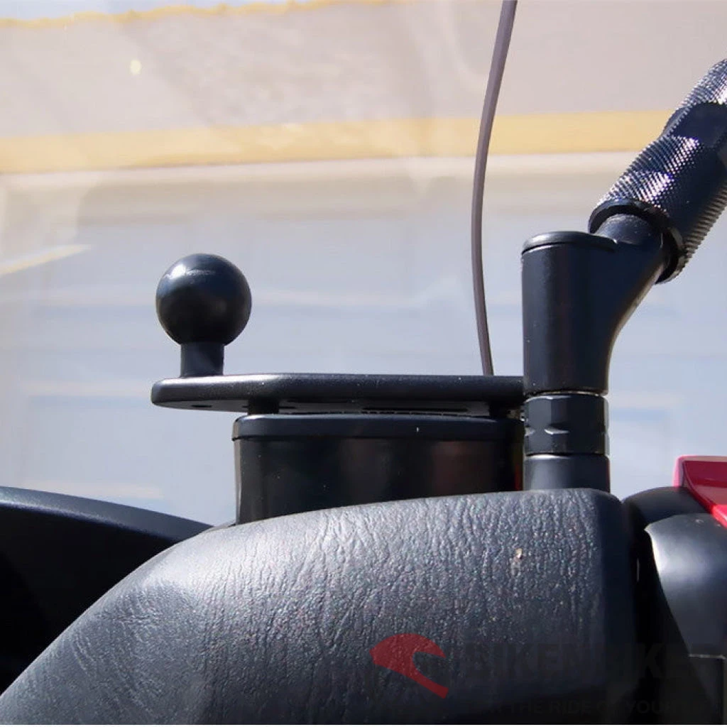 RAM Mounts Motorcycle Brake / Clutch Reservoir Cover Base With 1" Ball Offset(Skuidram B 346 Uskuid Ram Motorcycle Brake Clutch Reservoir Cover Base With 1 Ball Offset) 3 RAM Mounts Motorcycle Brake / Clutch Reservoir Cover Base With 1" Ball Offset(Skuidram B 346 Uskuid Ram Motorcycle Brake Clutch Reservoir Cover Base With 1 Ball Offset) - Image 3