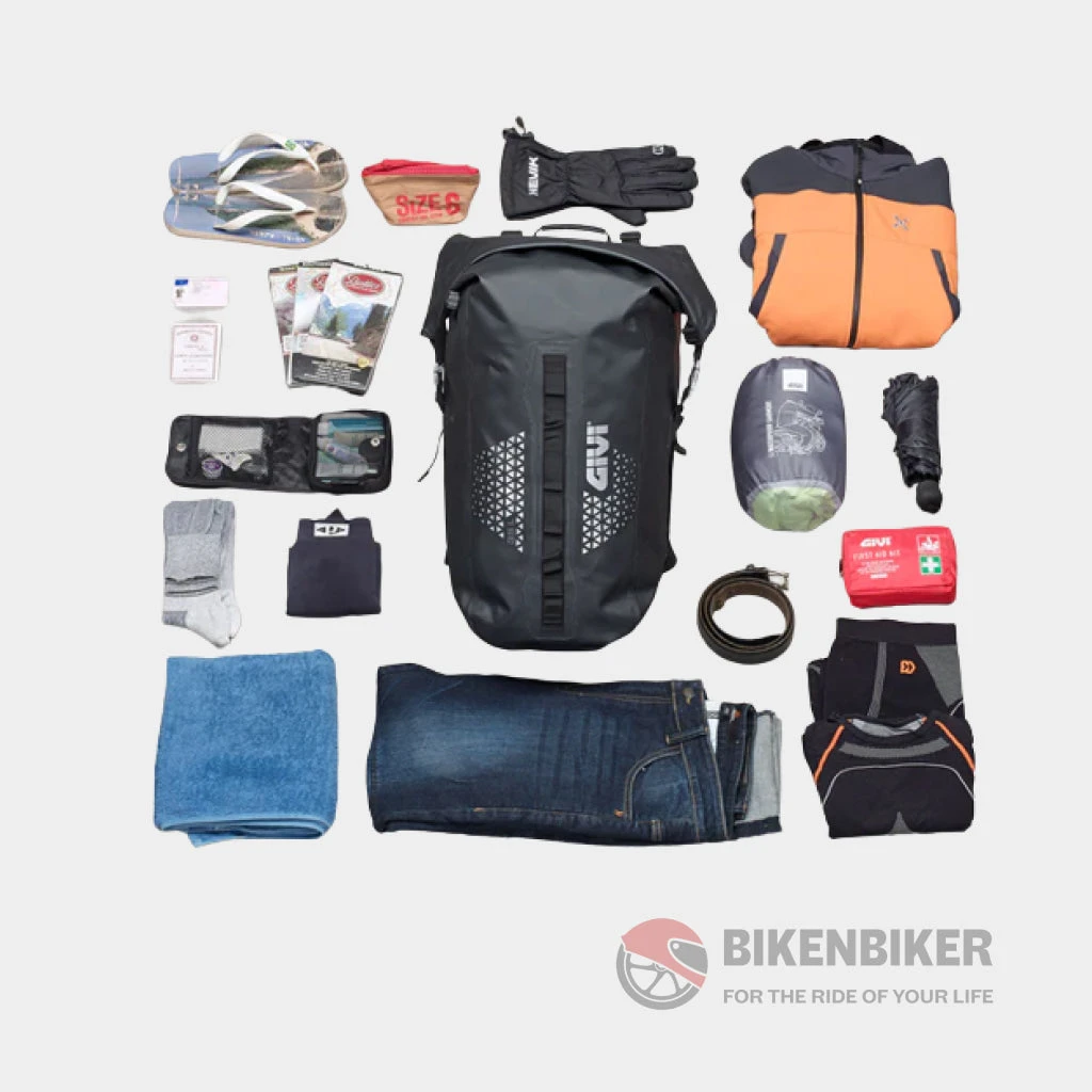 Waterproof Motorcycle Rucksack 35Ltr- Givi(Skuidut802skuid Ut802 Waterproof Motorcycle Rucksack 35 Litres Givi) 2 Waterproof Motorcycle Rucksack 35Ltr- Givi(Skuidut802skuid Ut802 Waterproof Motorcycle Rucksack 35 Litres Givi) - Image 2