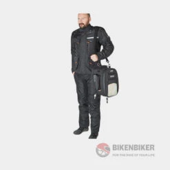 Extendable Tanklocked Tank Bag For Enduro Motorcycles 25Ltr- Givi(Skuidut810skuid Givi Ut810 Tanklocked Tanklocked Extendable Tank Bag For Enduro Motorcycles 25 Ltr) -Biken Biker Store ut810 tanklocked extendable tank bag for enduro motorcycles 25 litres givi 923