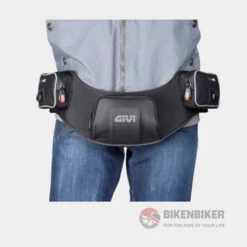 XS308 Tanklock Expandable Tank Bag – XStream Range, 20 Litres - Givi(Skuidxs308skuid Xs308 Tanklock Expandable Tank Bag Xstream Range 20 Litres Givi) -Biken Biker Store xs308 tanklock expandable tank bag xstream range 20 litres givi 656